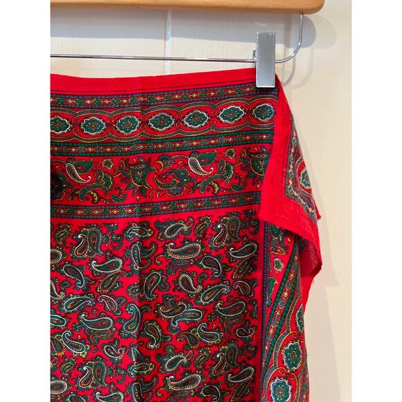 Vintage Large Red Paisley Print Scarf - Picture 5 of 5